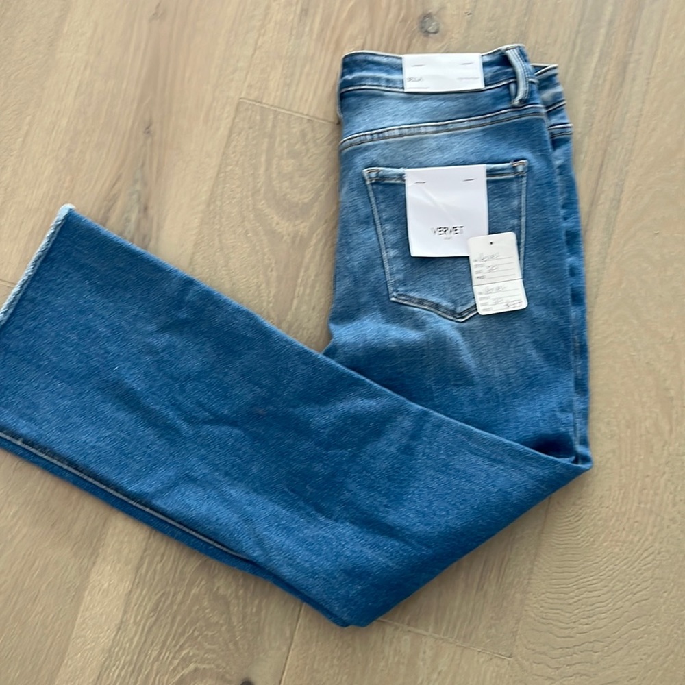 BRAND NEW vervet jeans